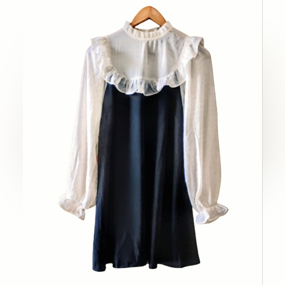 New Look Dress Color Black and Off White (French Vanilla) Sz 3